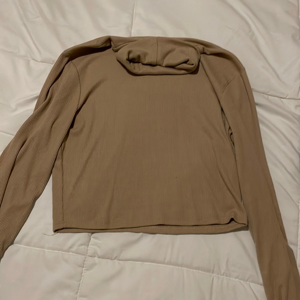 XL long sleeve turtleneck shirt never worn very soft